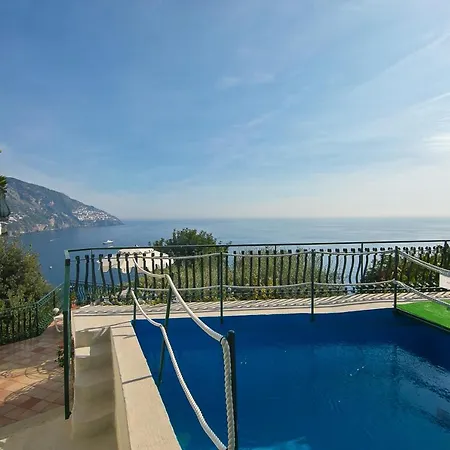 Sleeps 4 Pool Air Con Wifi Positano